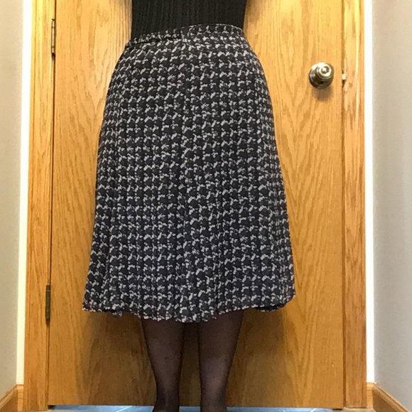 Sag Harbor Dresses & Skirts - Sag Harbor - Blue, black, grey lightweight skirt